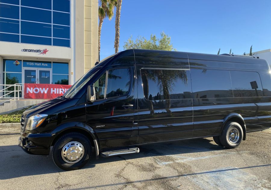 Executive Limo Services – 7 Ways to Boost Productivity